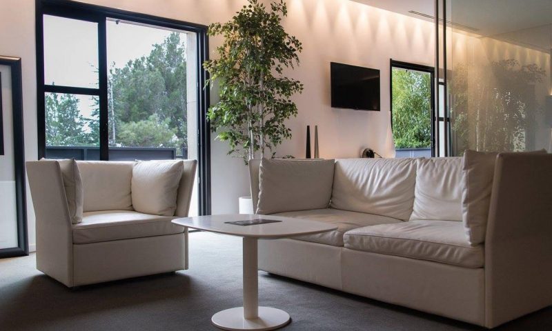 Bdesign & Spa Paradou, Provence - France