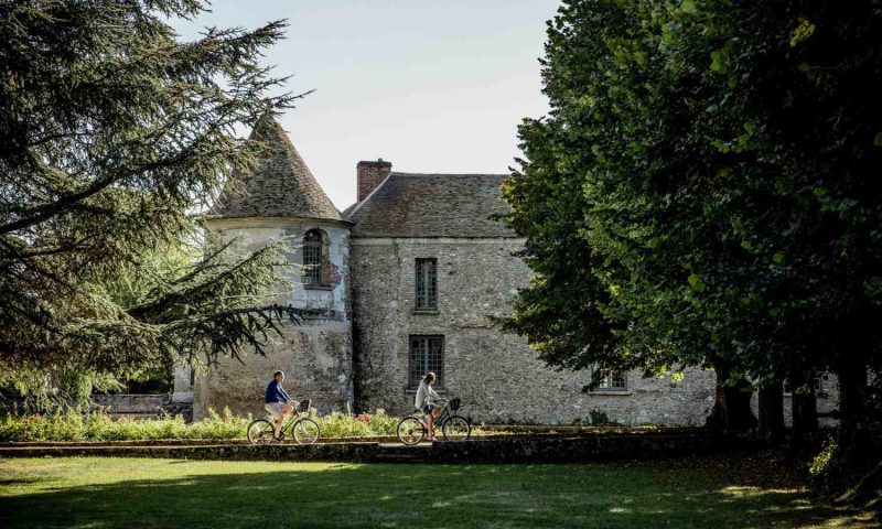 Chateau De Villiers-Le-Mahieu - Ile De France