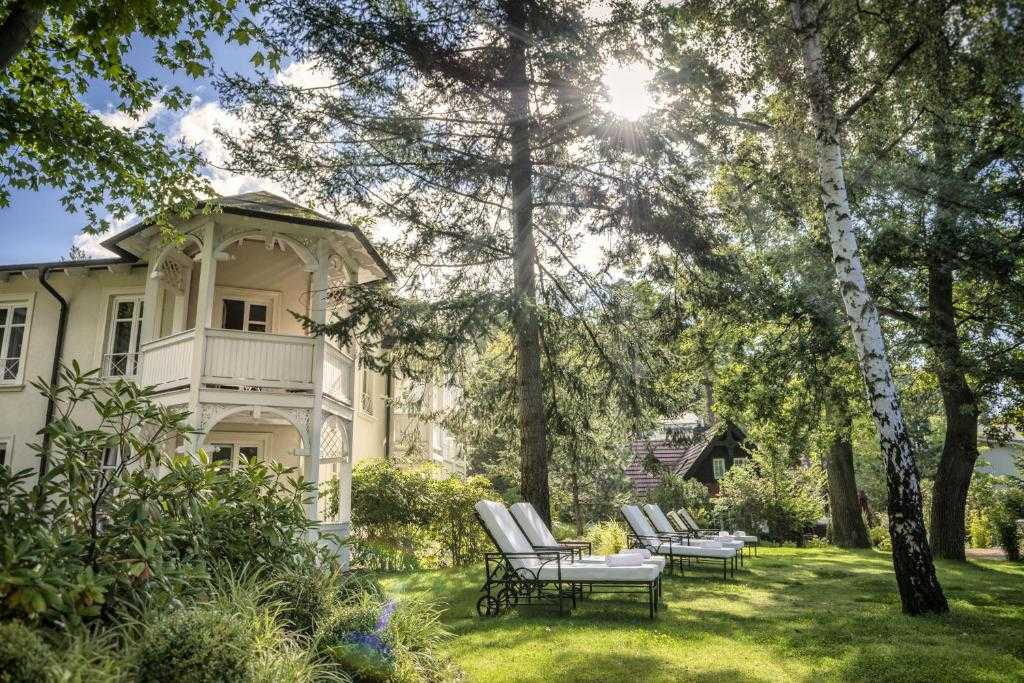 Romantik Roewers Privathotel Sellin, Mecklenburg - Germany