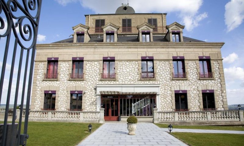 Domaine De La Corniche, Ile De France