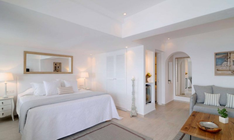 Aqua Luxury Suites Santorini, Cycladic Islands - Greece