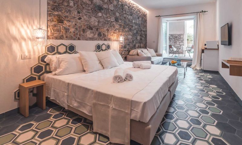 Médousa Bistrot & Suites Taormina, Sicily - Italy