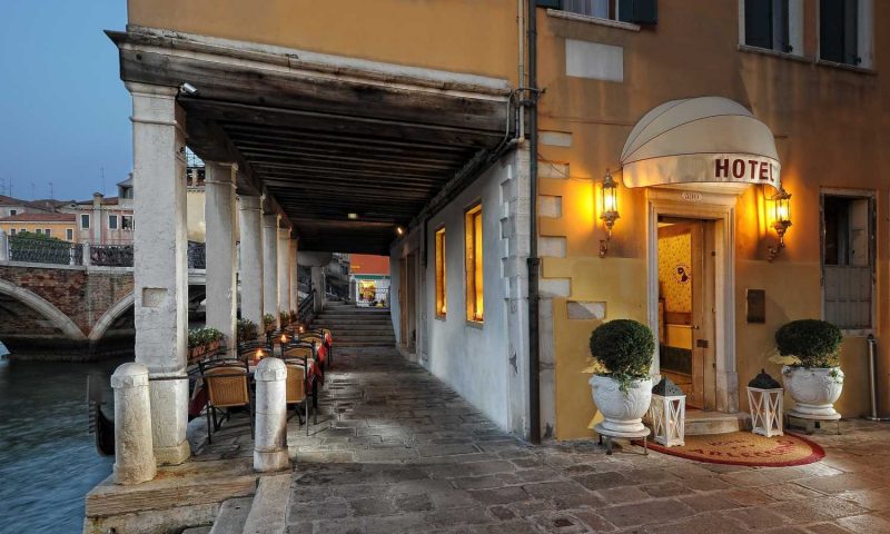 Hotel Arlecchino Venice - Italy