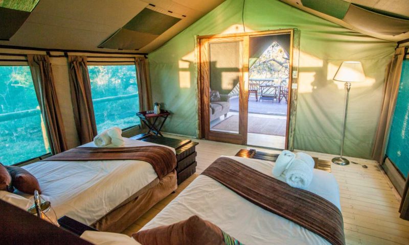 Pom Pom Camp - Botswana