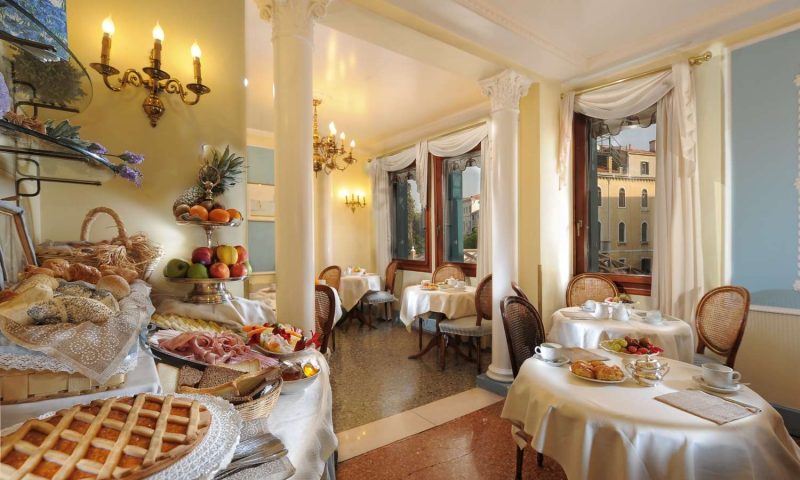 Hotel Arlecchino Venice - Italy