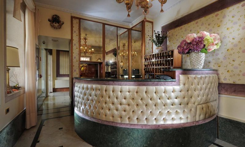 Hotel Arlecchino Venice - Italy