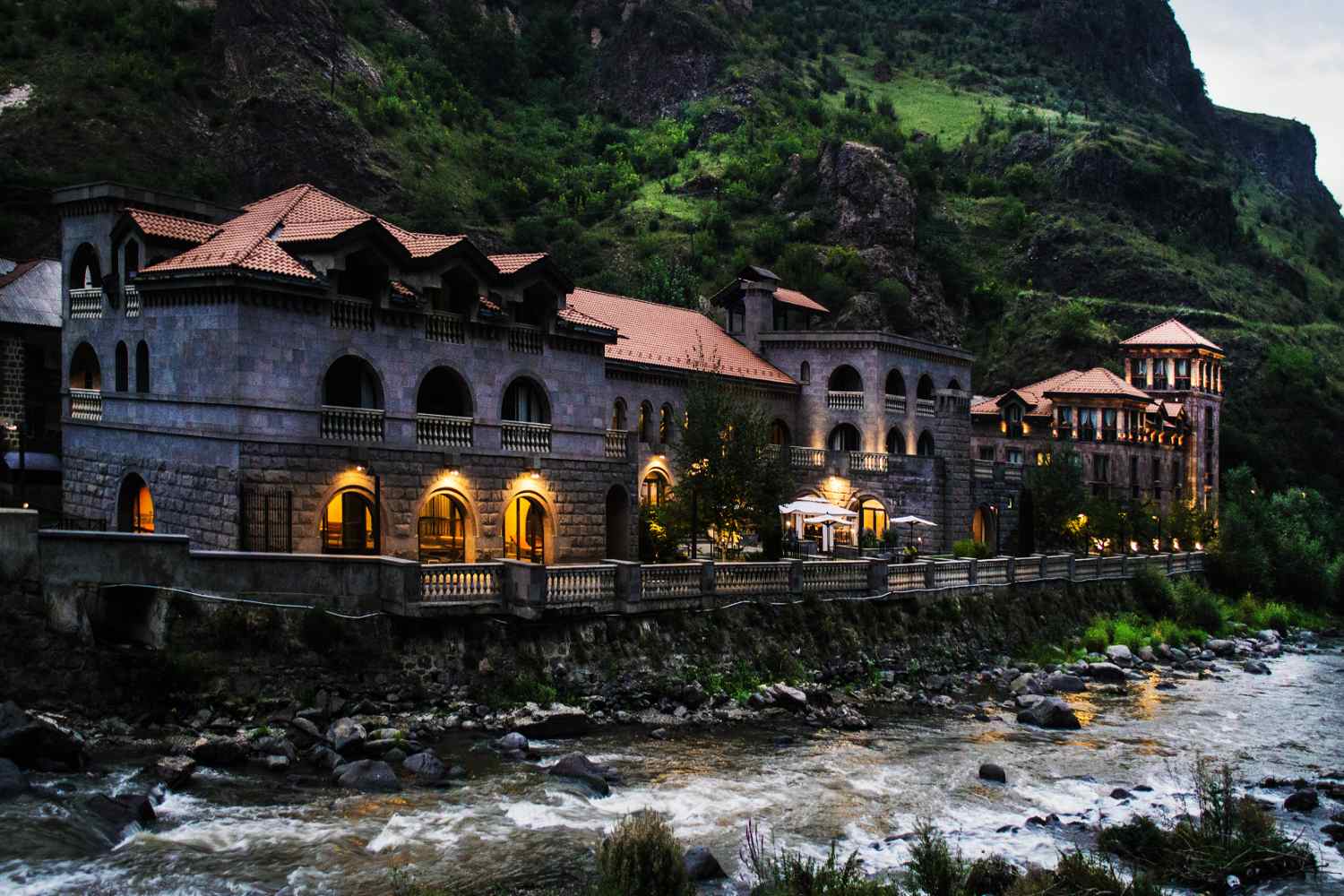 Tufenkian Avan Dzoraget Hotel - Armenia