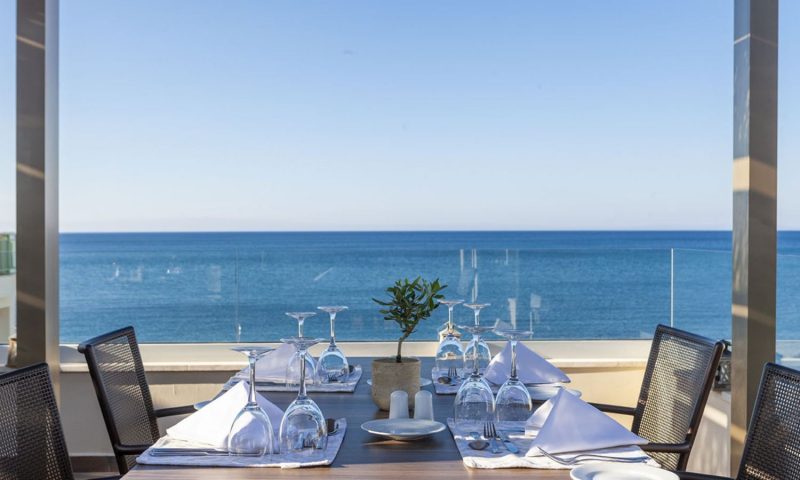 Giannoulis - Grand Bay Beach Resort Chania, Crete - Greece