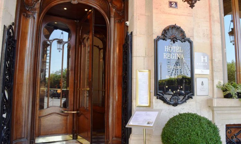 Hotel Regina Louvre Paris - France