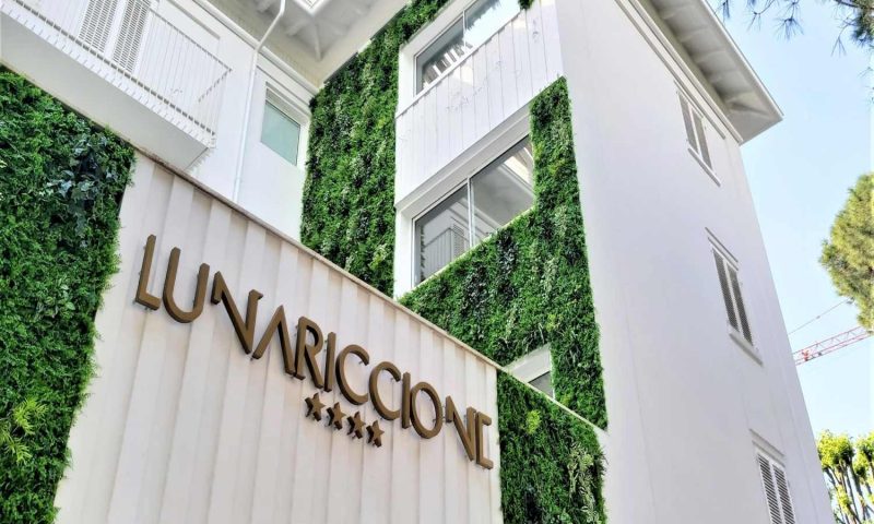Hotel Luna Riccione, Emilia Romagna - Italy