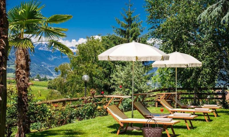 Hotel Girlanerhof Bolzano, South Tyrol - Italy