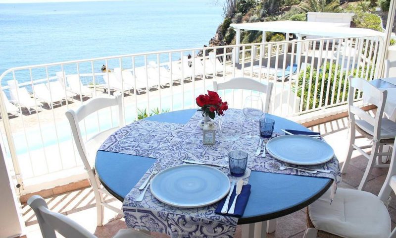Hotel La Piazza Panarea, Sicily - Italy