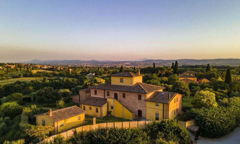 Il Casale Del Marchese Bettolle, Tuscany - Italy