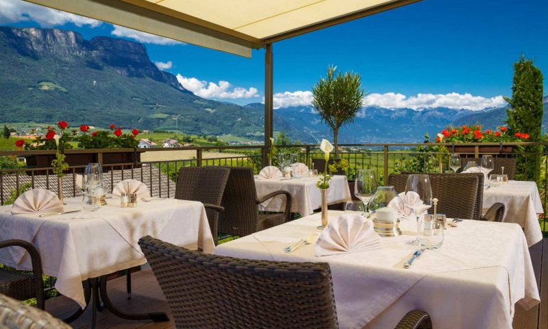 Hotel Girlanerhof Bolzano, South Tyrol - Italy