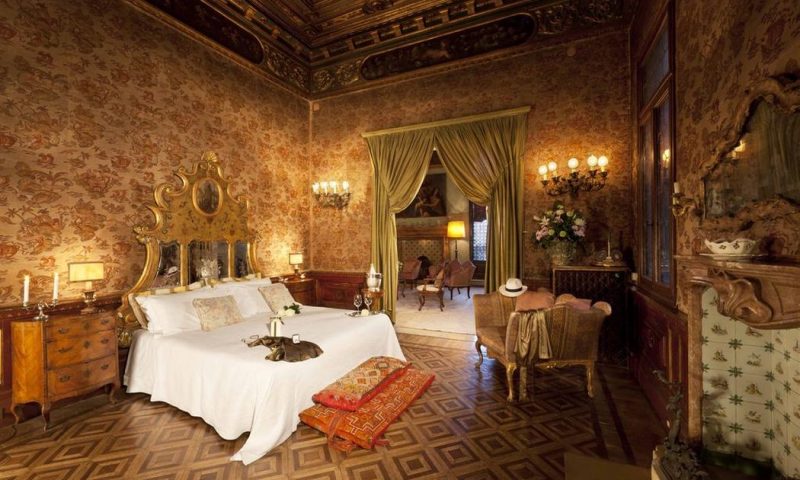Palazzetto Pisani Grand Canal Venice - Italy