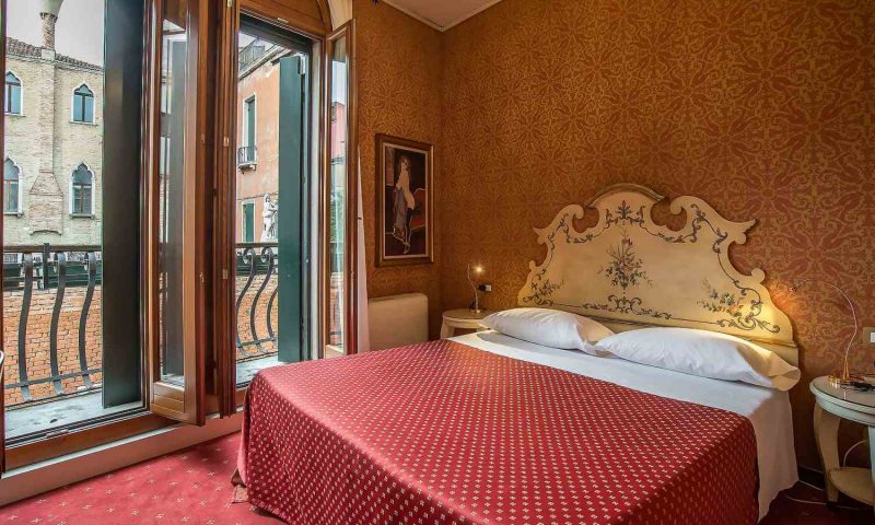 Hotel La Fenice et Des Artistes Venice - Italy