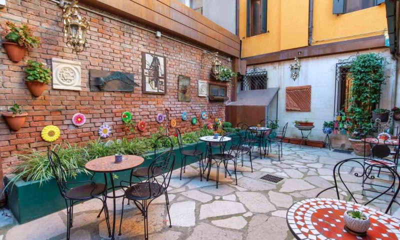 Hotel La Fenice et Des Artistes Venice - Italy