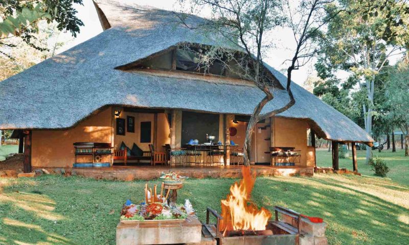 Victoria Falls Safari Lodge - Zimbabwe