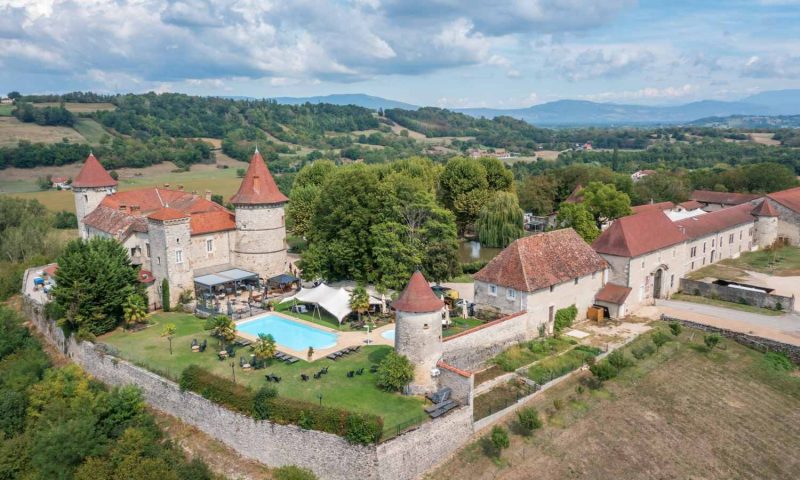 Château De Chapeau Cornu Vignieu, Rhone-Alpes - France