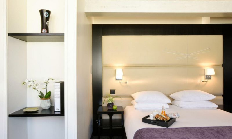 Tiffany Hotel Geneve - Switzerland