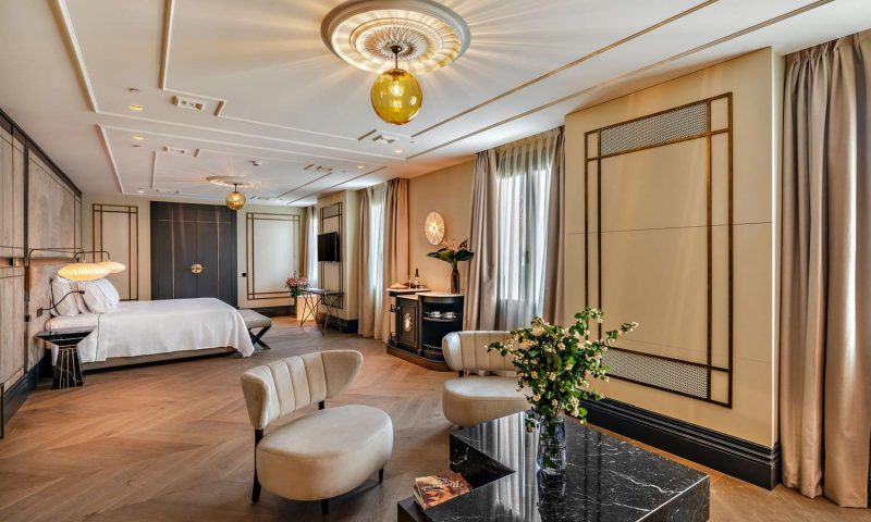 CoolRooms Palacio De Atocha Madrid - Spain