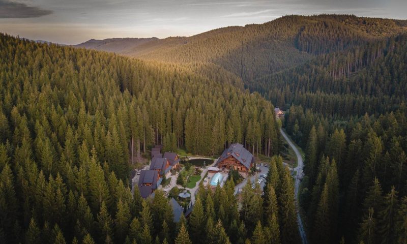 Hotel Ondrasuv Dvur Bila - Czech Republic