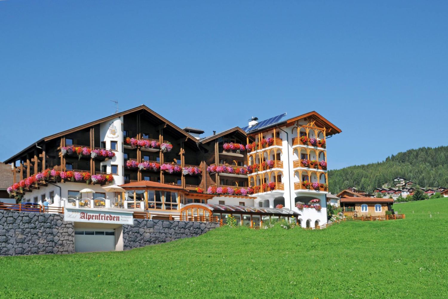 Hotel Alpenfrieden Maranza, South Tyrol - Italy