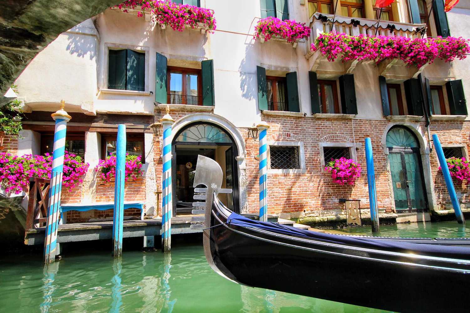 Hotel Colombina Venice - Italy