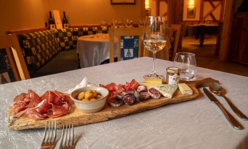 Hotel Lo Scoiattolo Gressoney, Aosta Valley - Italy