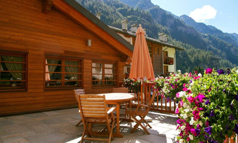Hotel Lo Scoiattolo Gressoney, Aosta Valley - Italy