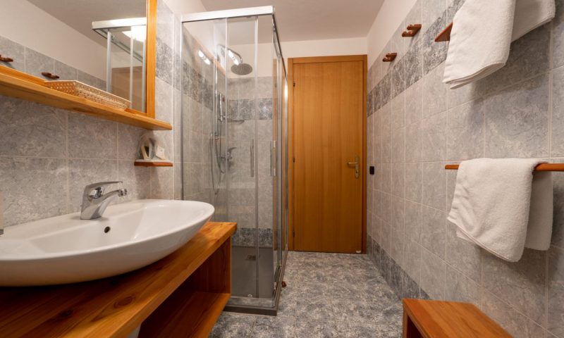 Hotel Lo Scoiattolo Gressoney, Aosta Valley - Italy