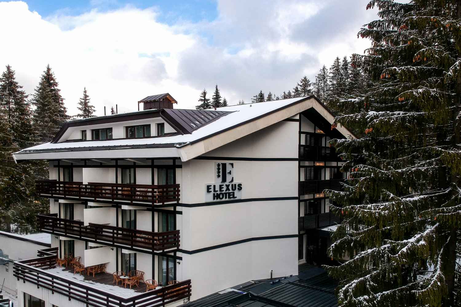 Hotel Elexus Predeal - Romania
