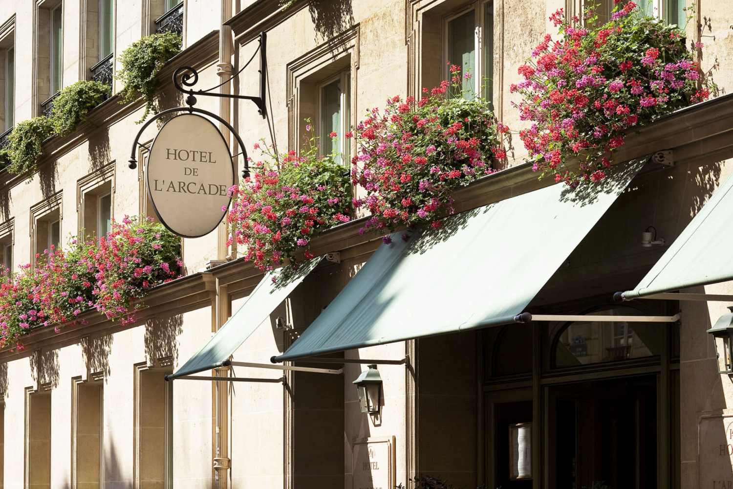 Hotel De l'Arcade Paris - France