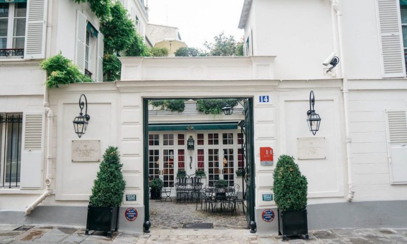 Hotel Duc de Saint-Simon Paris - France