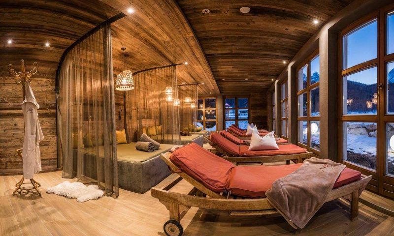 Helmhotel San Candido, South Tyrol - Italy