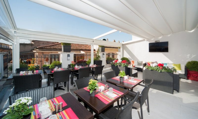 Relais Trevi 95 Rome - Italy