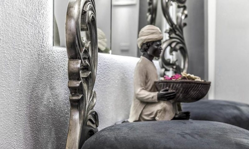 Relais Trevi 95 Rome - Italy
