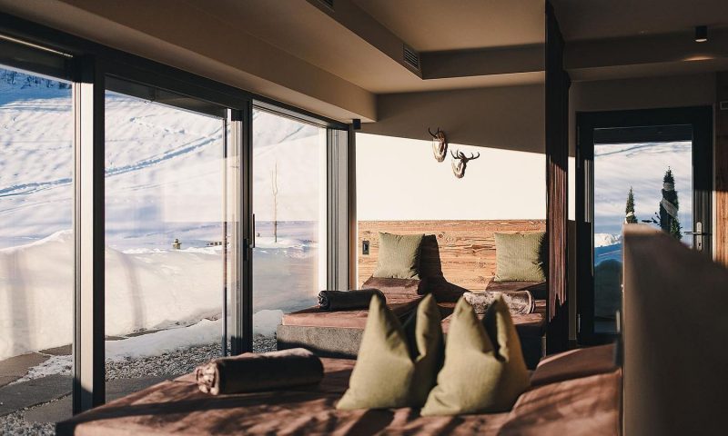 Klein-Fein Hotel Viertlerhof Avelengo, South Tyrol - Italy