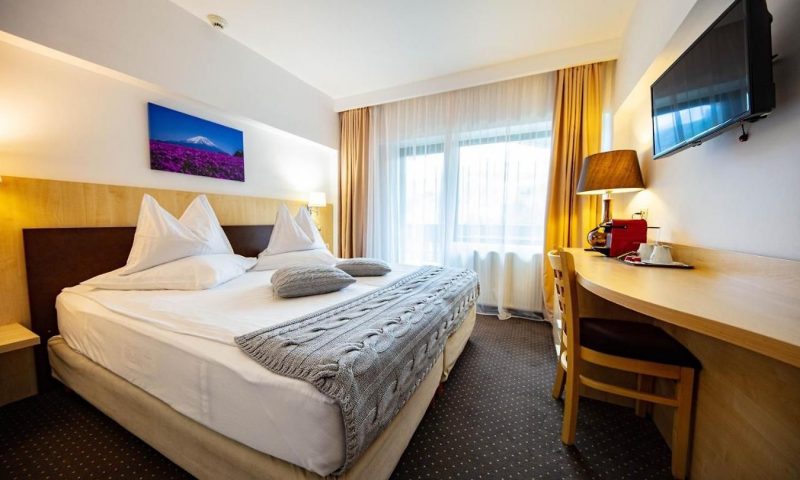 Hotel Pestera Sinaia - Romania