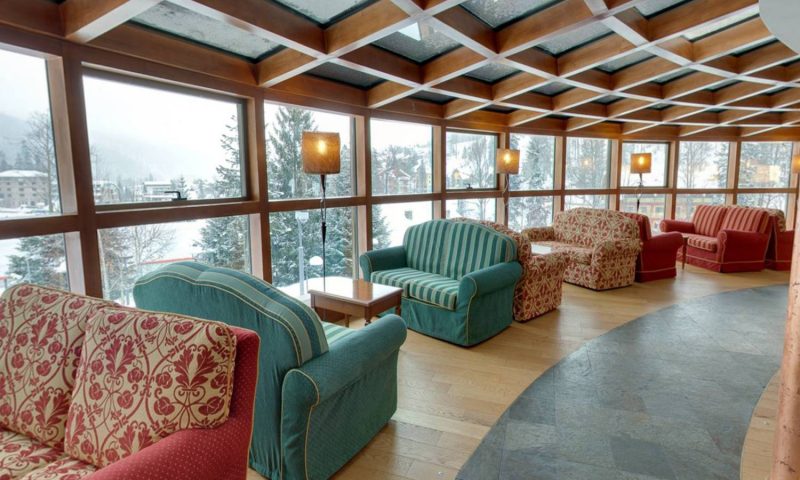 Hotel Lux Garden Azuga - Romania