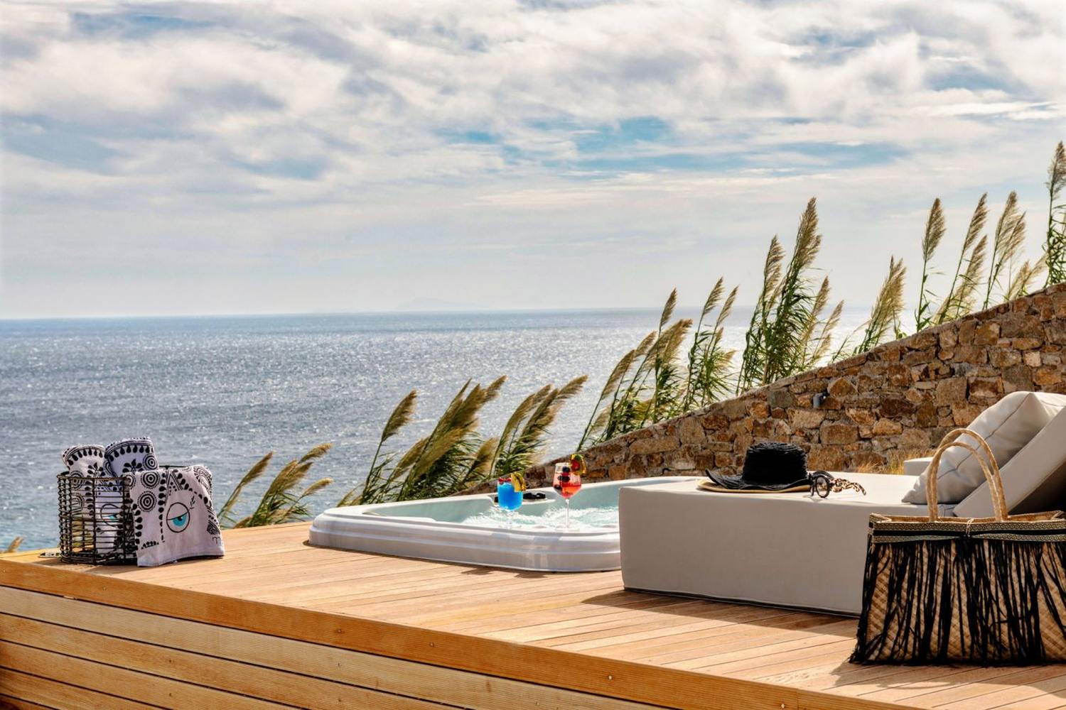 Mykonos Bliss Suites - Greece