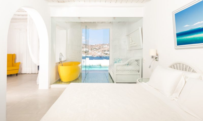 Kivotos Mykonos - Greece