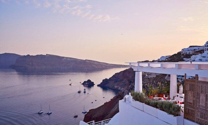 Katikies Hotel Santorini - Greece