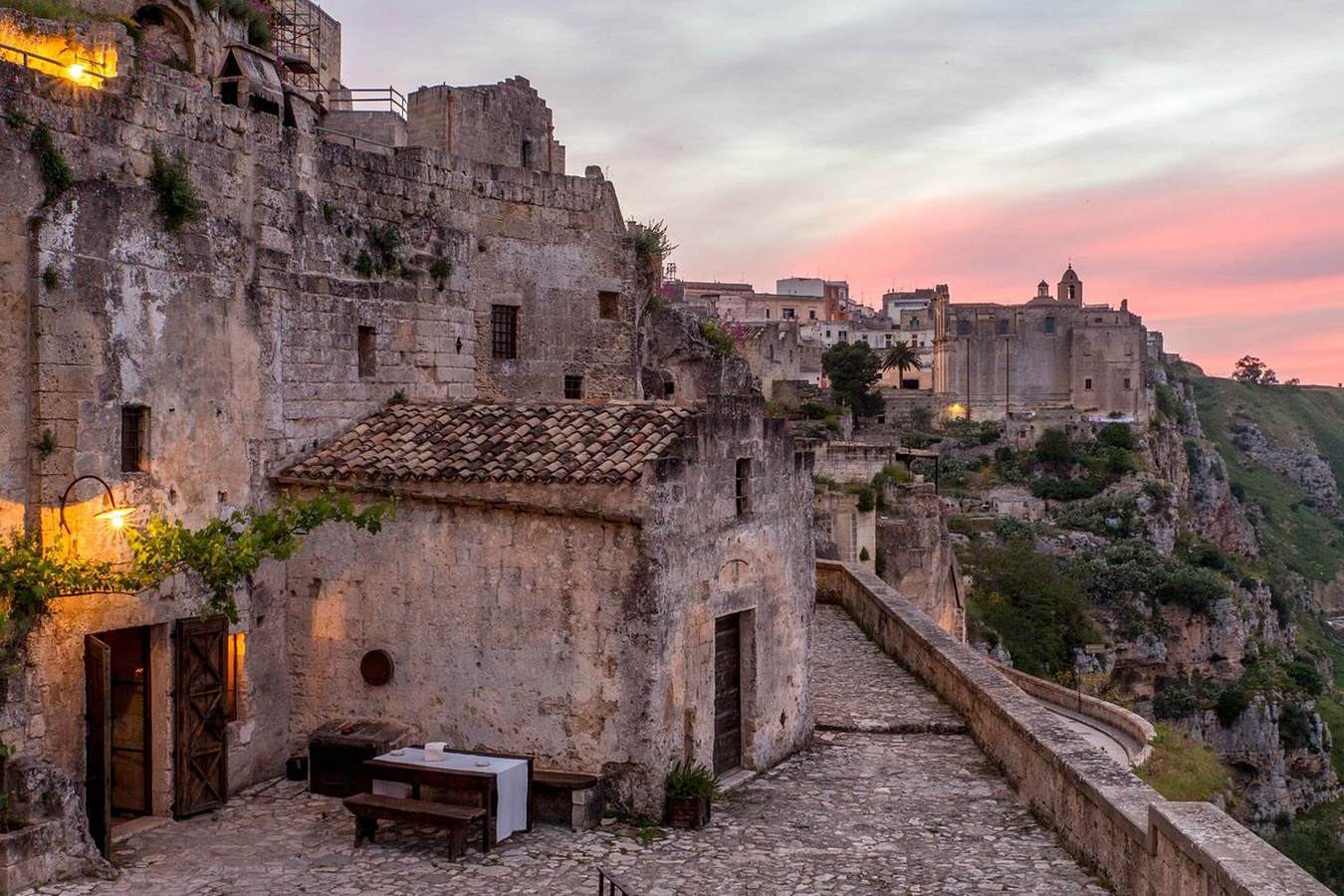 Sextantio Le Grotte Della Civita Matera - Italy